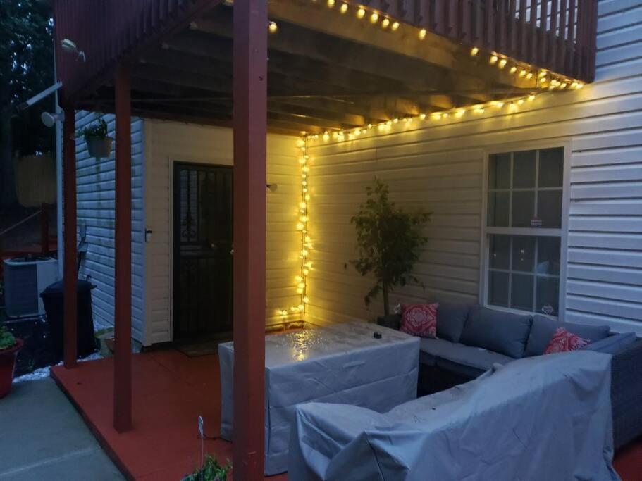 Entire Apartment Suite Family Singles Couples Nurses Dinners Business Meetings Lithonia Exterior photo