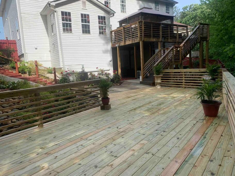 Entire Apartment Suite Family Singles Couples Nurses Dinners Business Meetings Lithonia Exterior photo